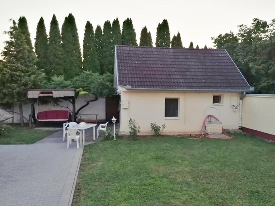 Hajdúszoboszló Magic Holiday Vendeghaz מראה חיצוני תמונה